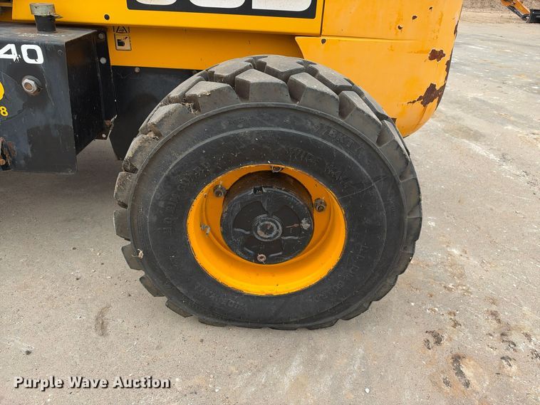 image for item FC0468 JCB 940 forklift