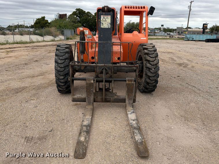 image for item FC0470 2015 Skytrak 8042T4F telehandler