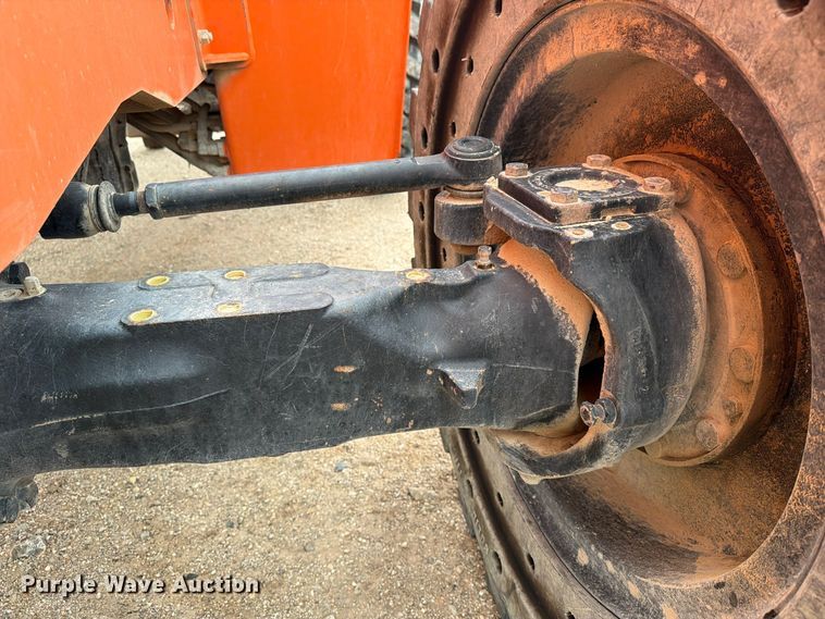 image for item FC0470 2015 Skytrak 8042T4F telehandler