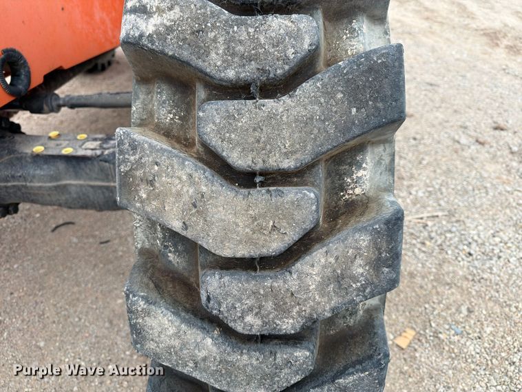 image for item FC0470 2015 Skytrak 8042T4F telehandler