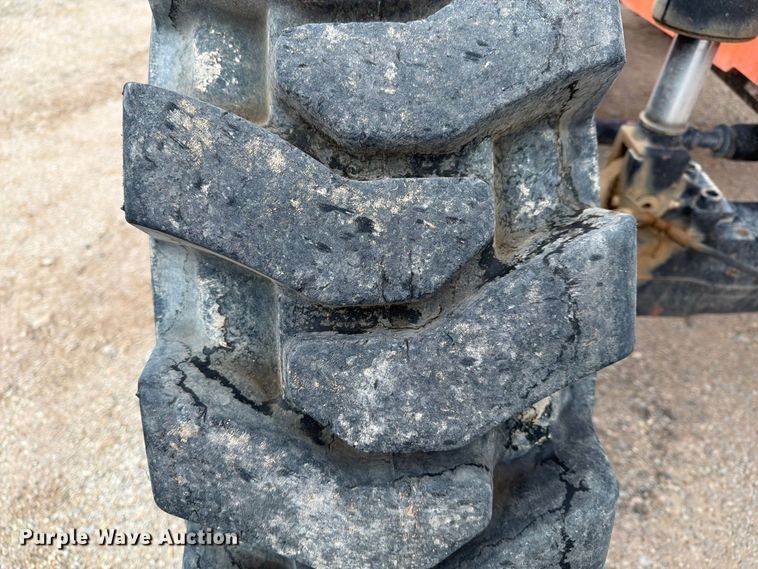 image for item FC0470 2015 Skytrak 8042T4F telehandler