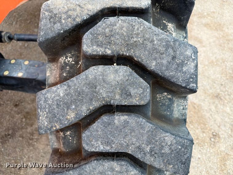 image for item FC0470 2015 Skytrak 8042T4F telehandler
