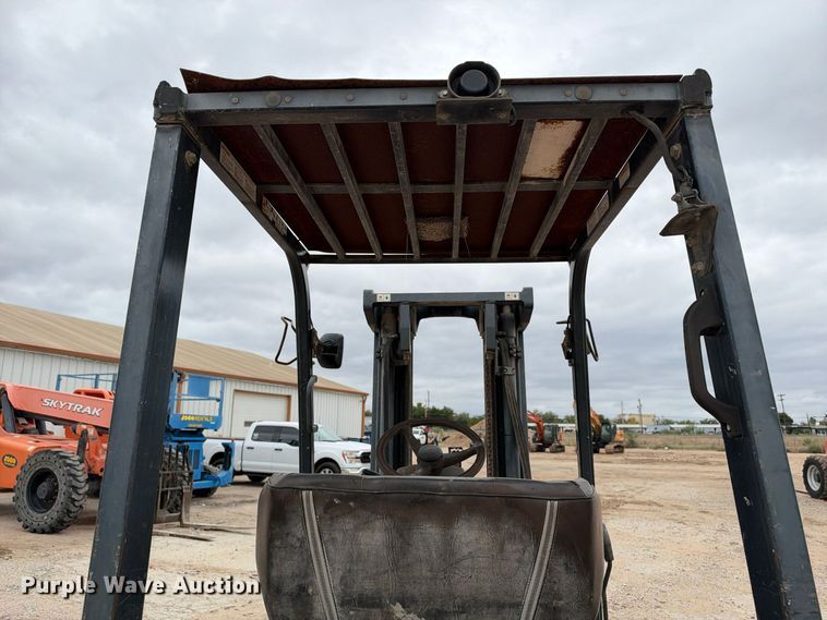 image for item FC0472 Doosan G25P-5 forklift