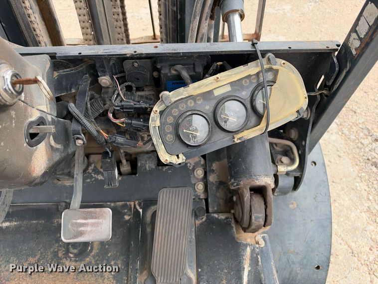 image for item FC0472 Doosan G25P-5 forklift