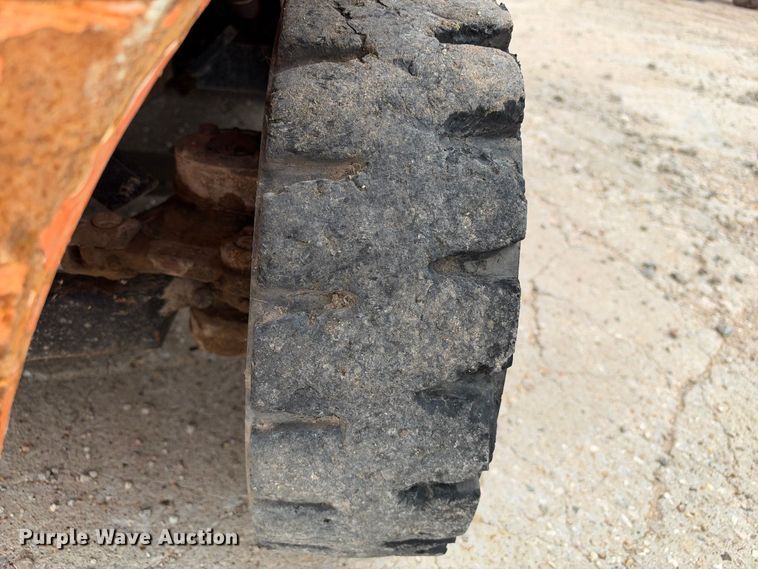 image for item FC0472 Doosan G25P-5 forklift