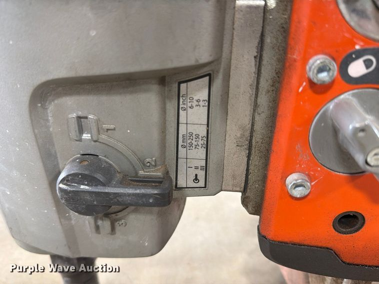 image for item FC0476 2013 Husqvarna DS 450 core drill