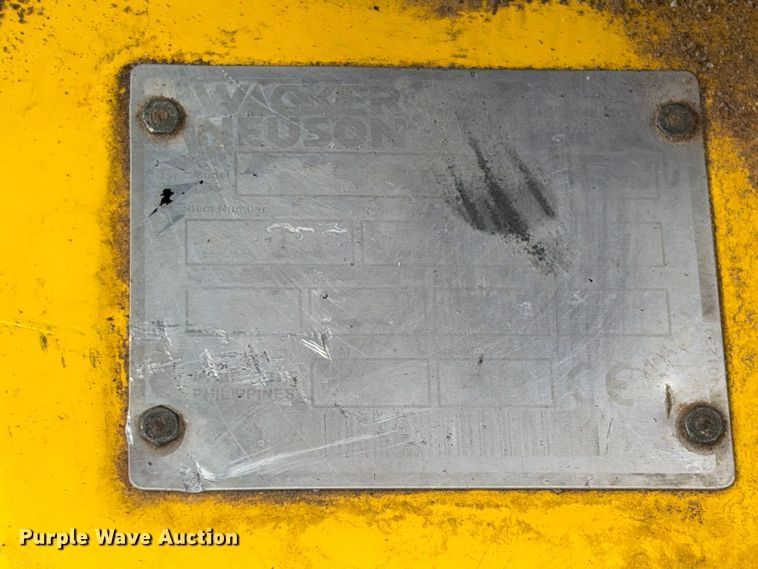 image for item FC0477 Wacker Neuson P1550 plate compactor