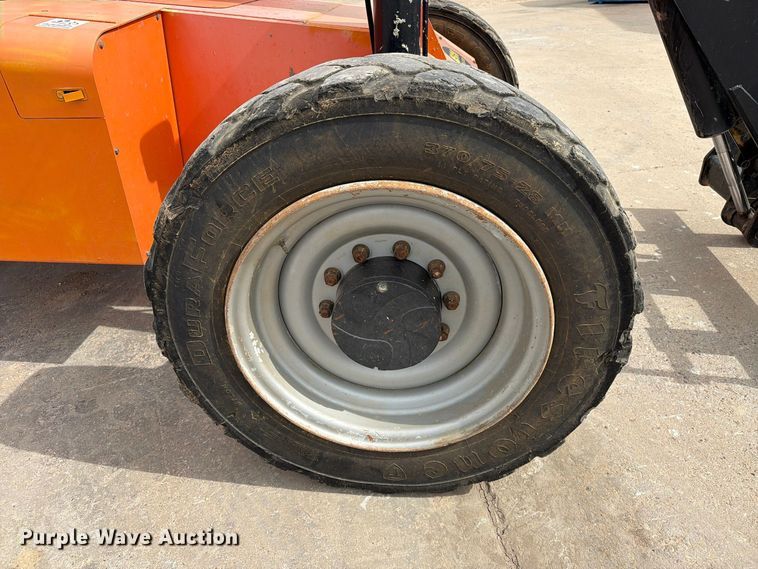 image for item FC0480 2016 Skytrak 6036T4F Telehandler