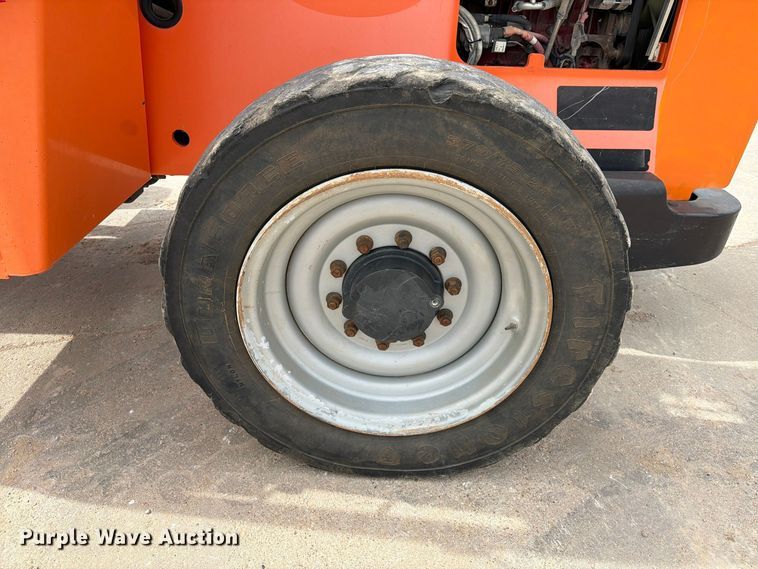 image for item FC0480 2016 Skytrak 6036T4F Telehandler