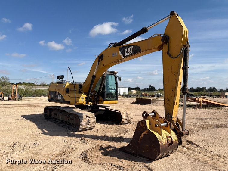 image for item FC0485 2007 Caterpillar 320D excavator