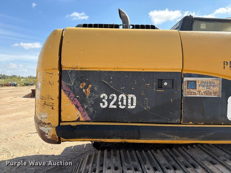 image for item FC0485 2007 Caterpillar 320D excavator
