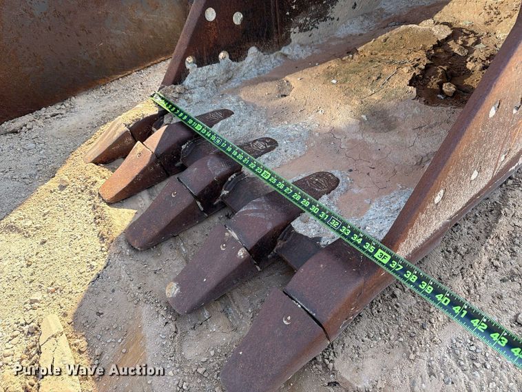 image for item FC0485 2007 Caterpillar 320D excavator