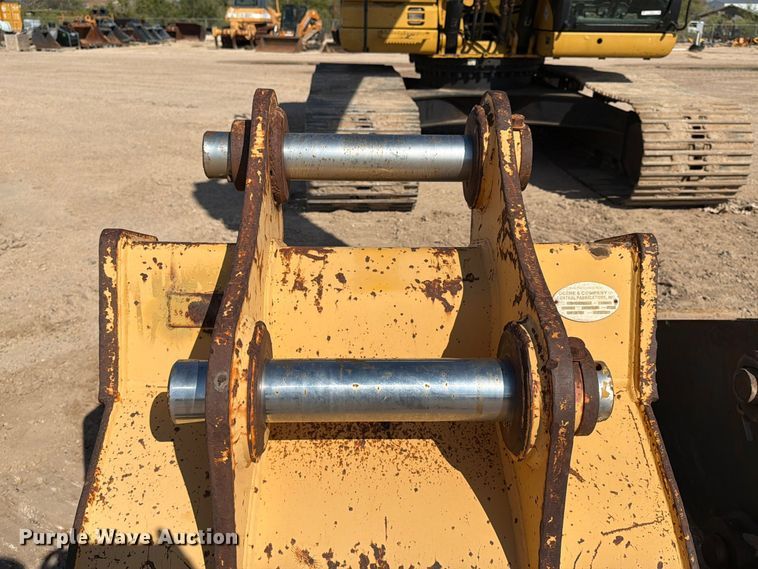 image for item FC0485 2007 Caterpillar 320D excavator