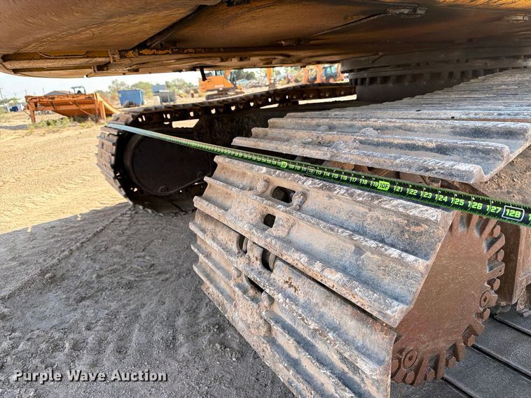 image for item FC0485 2007 Caterpillar 320D excavator