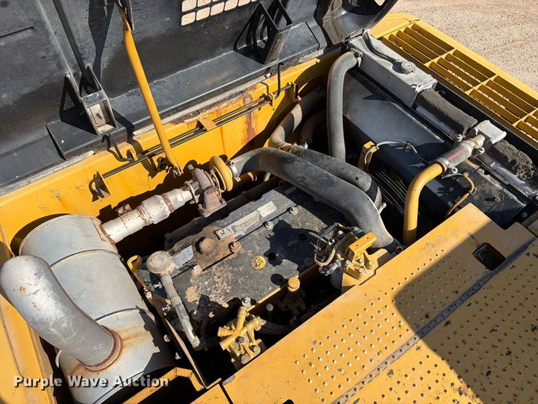 image for item FC0485 2007 Caterpillar 320D excavator