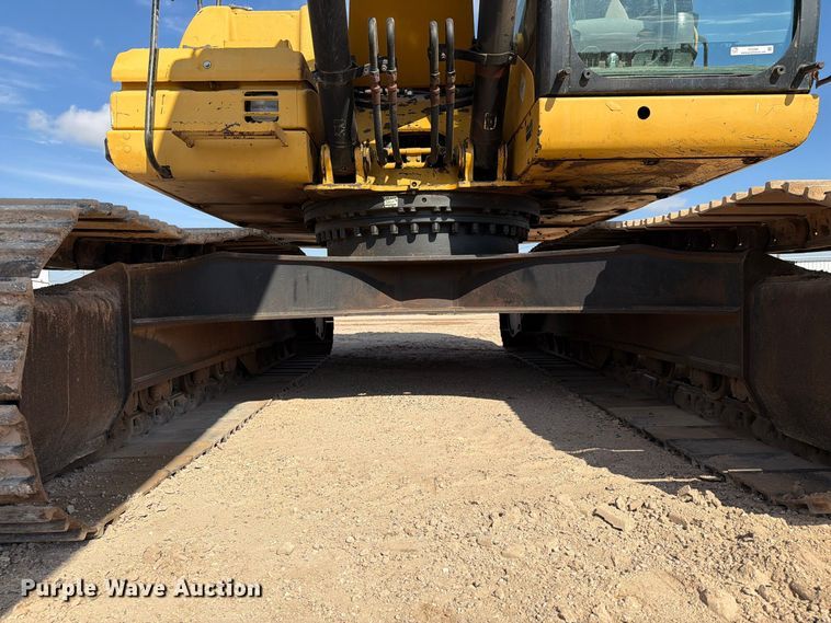 image for item FC0485 2007 Caterpillar 320D excavator