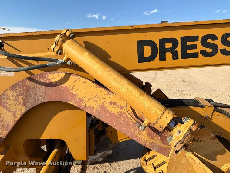 image for item FC0486 Dresser motor grader