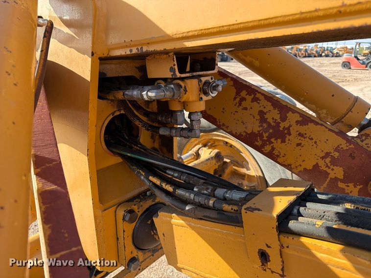 image for item FC0486 Dresser motor grader