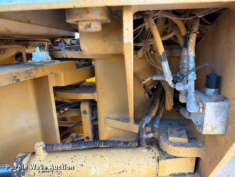 image for item FC0486 Dresser motor grader