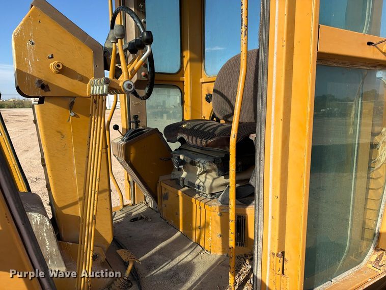 image for item FC0486 Dresser motor grader