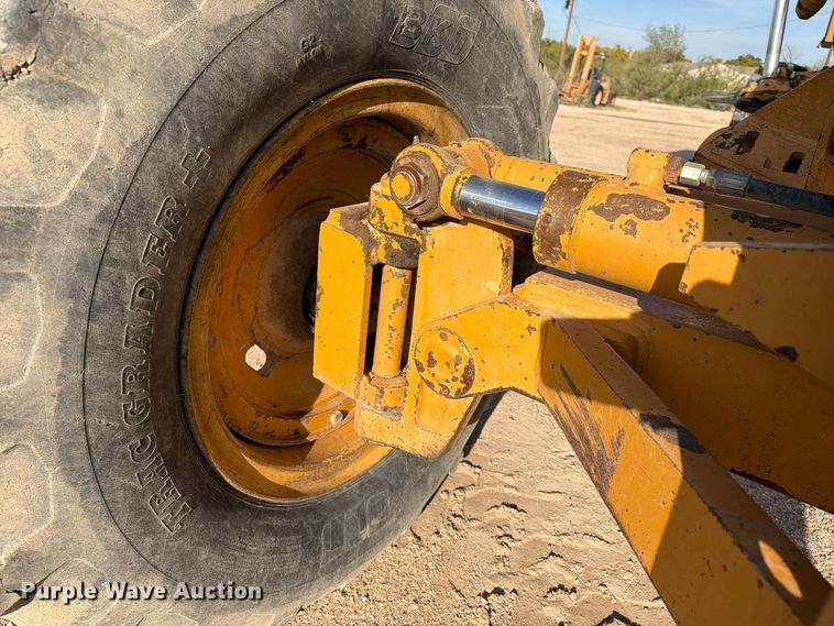 image for item FC0486 Dresser motor grader