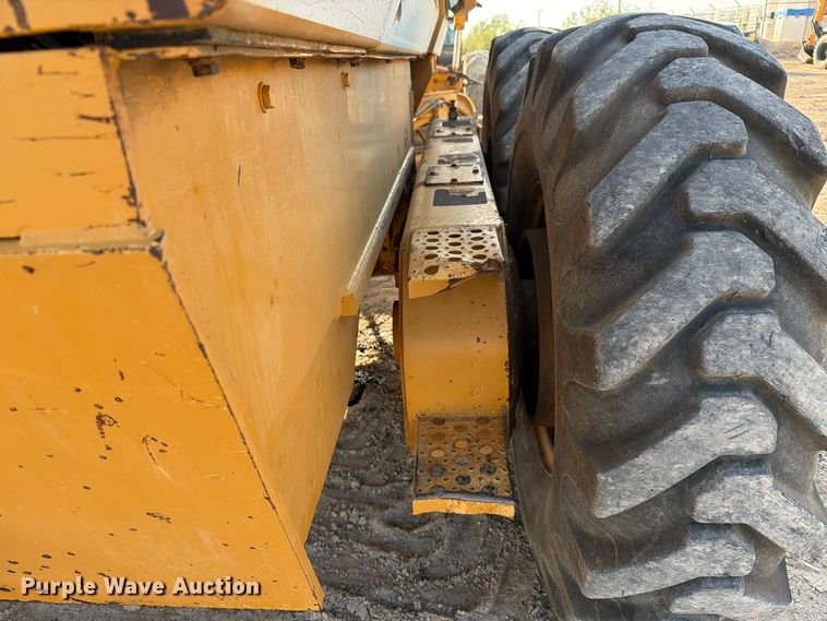 image for item FC0486 Dresser motor grader