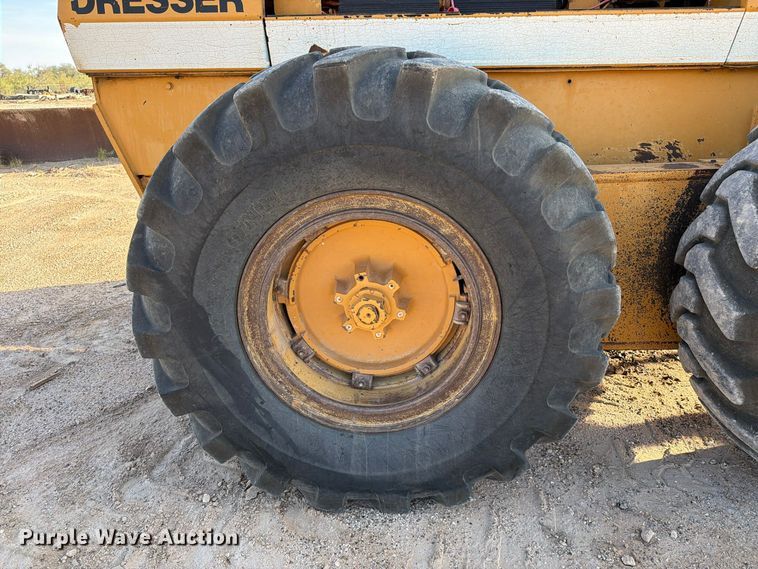 image for item FC0486 Dresser motor grader