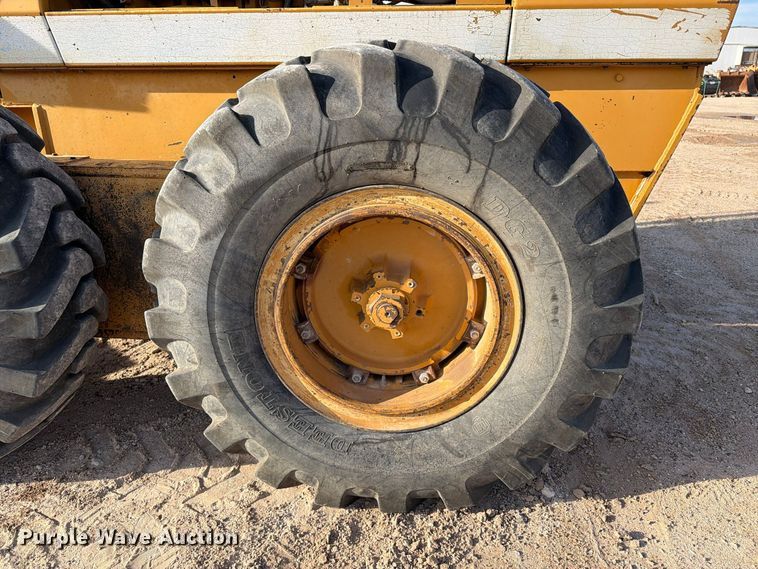 image for item FC0486 Dresser motor grader