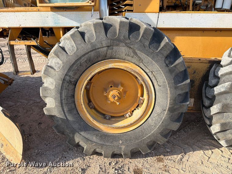 image for item FC0486 Dresser motor grader