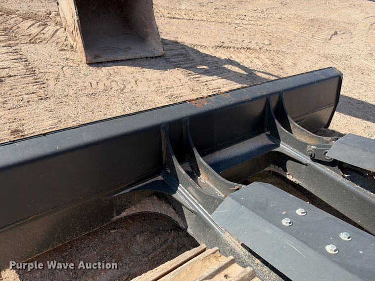image for item FC0490 Case CX140E excavator