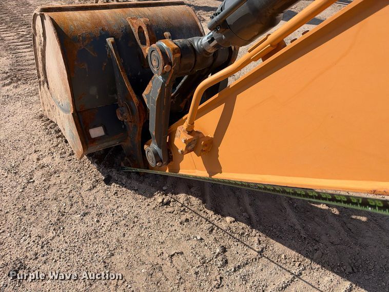 image for item FC0490 Case CX140E excavator