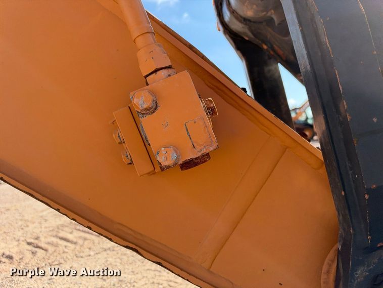 image for item FC0490 Case CX140E excavator
