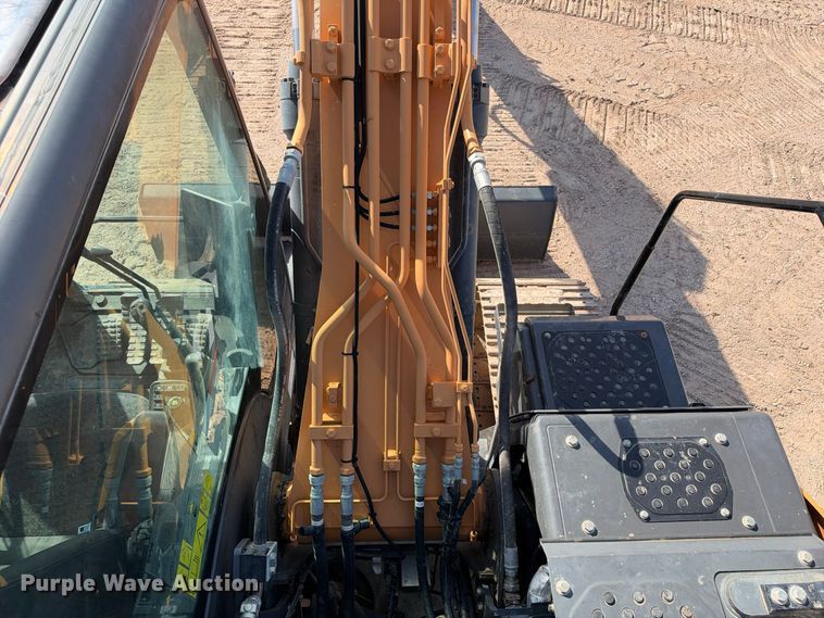 image for item FC0490 Case CX140E excavator