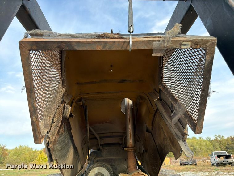 image for item FG0847 2000 New Holland TS110 MFWD tractor