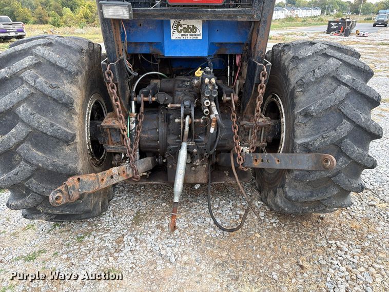 image for item FG0848 2013 New Holland TS6.120 MFWD tractor