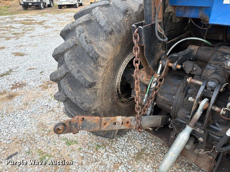 image for item FG0848 2013 New Holland TS6.120 MFWD tractor