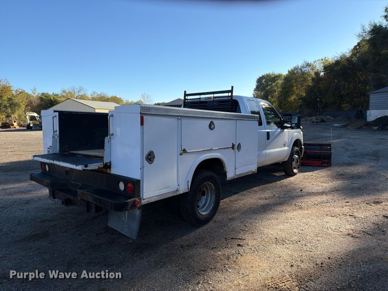 2012 Ford F350 SUPER DUTY