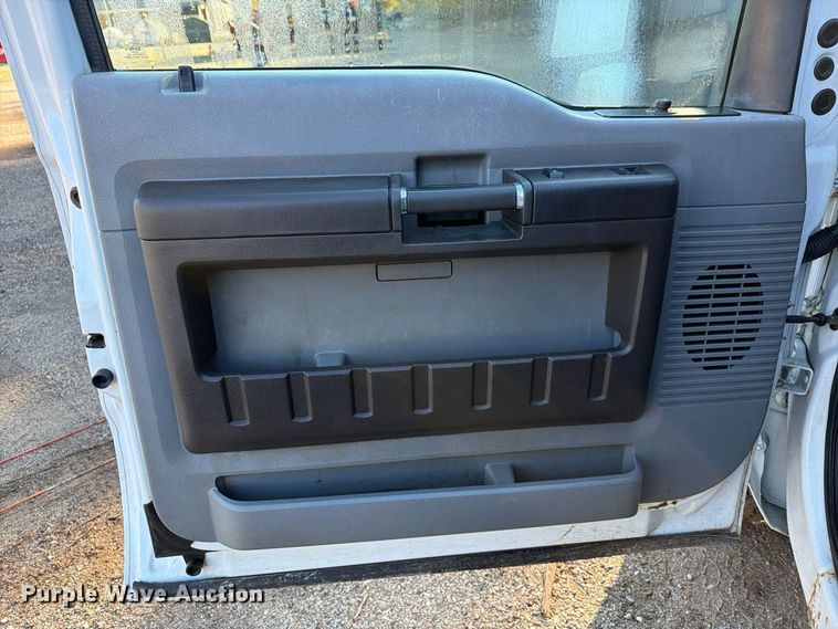 2012 Ford F350 SUPER DUTY
