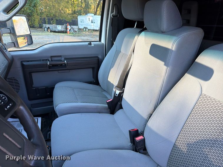 2012 Ford F350 SUPER DUTY