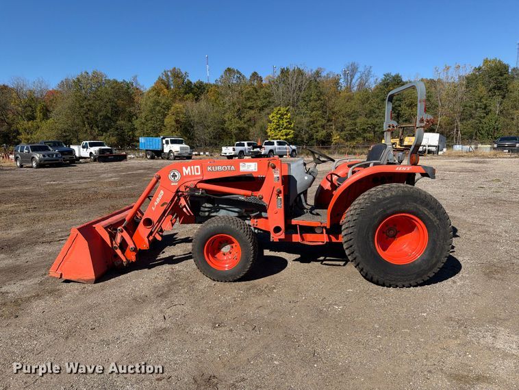 image for item FG3061 Kubota L4330D MFWD tractor