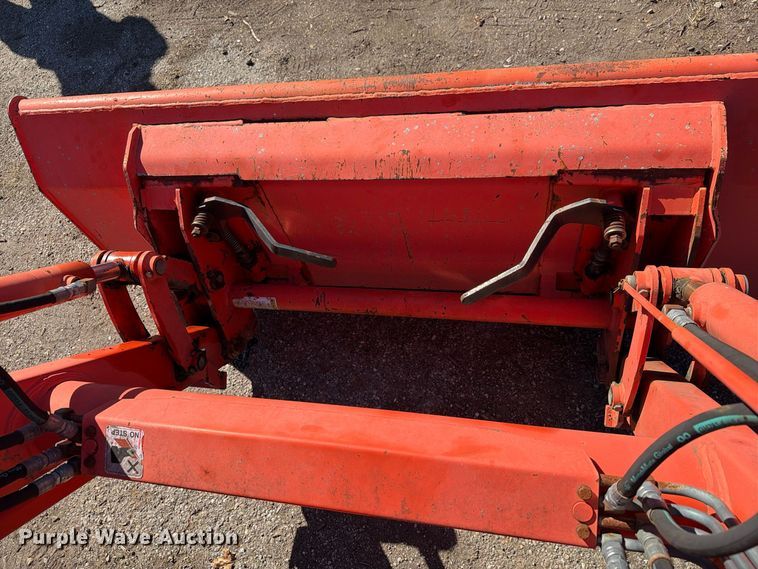 image for item FG3061 Kubota L4330D MFWD tractor