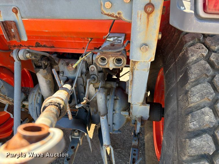 image for item FG3061 Kubota L4330D MFWD tractor