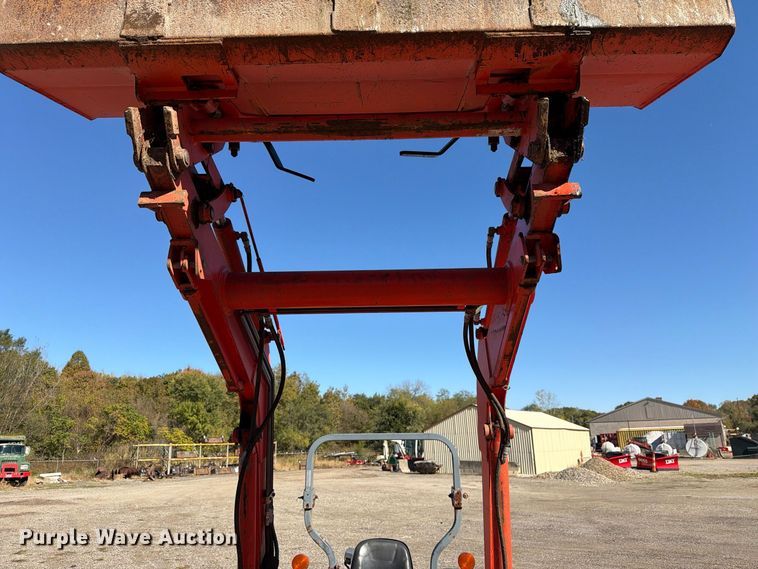 image for item FG3061 Kubota L4330D MFWD tractor