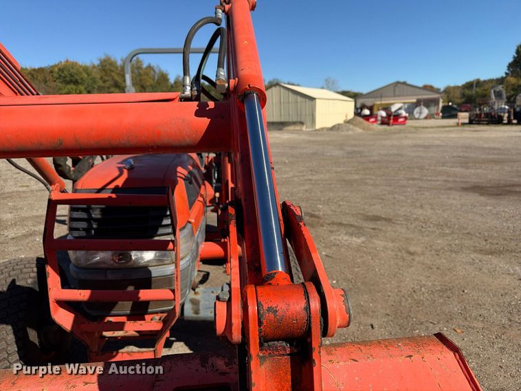 image for item FG3061 Kubota L4330D MFWD tractor