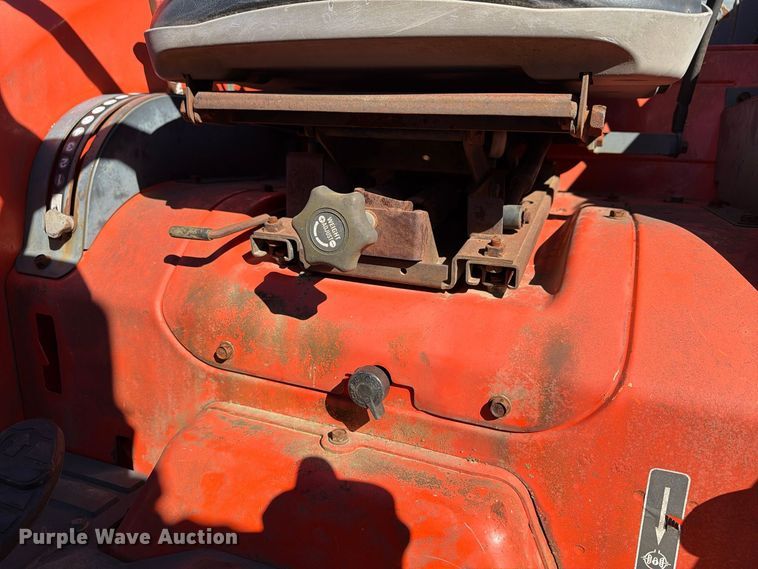 image for item FG3061 Kubota L4330D MFWD tractor