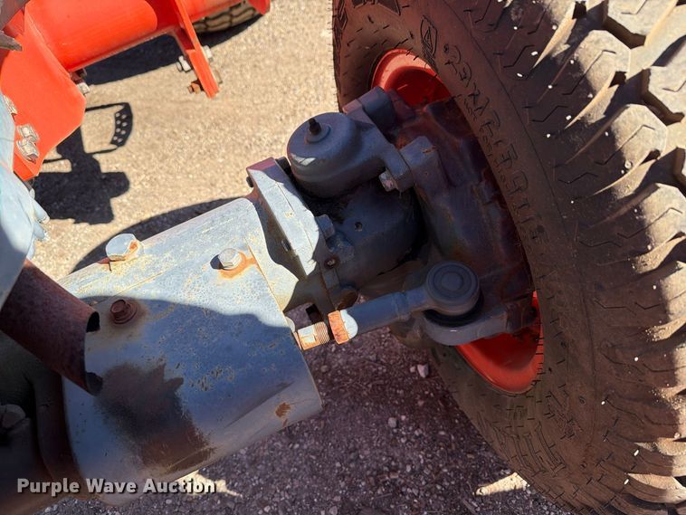 image for item FG3061 Kubota L4330D MFWD tractor