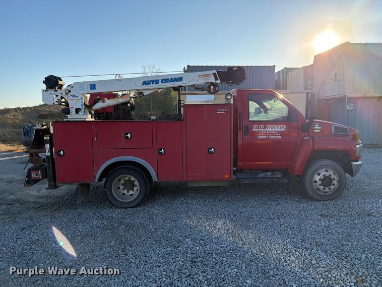 image for item FG3063 2007 Chevrolet C4500 utility / service truck