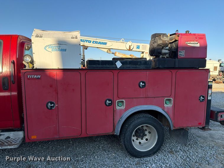 image for item FG3063 2007 Chevrolet C4500 utility / service truck