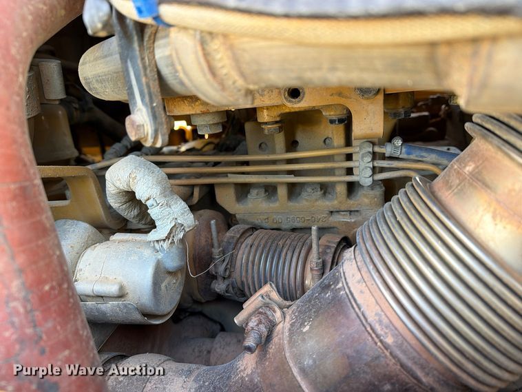 image for item FG3067 2011 Caterpillar D6T dozer