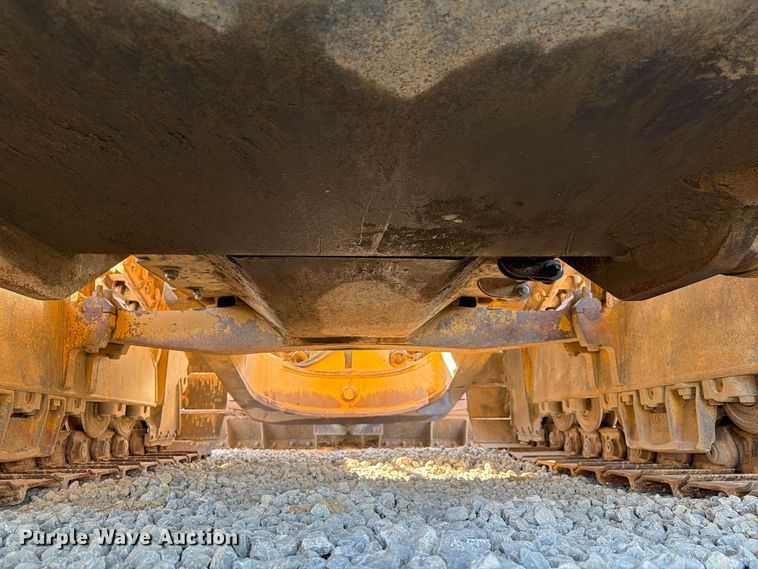 image for item FG3067 2011 Caterpillar D6T dozer
